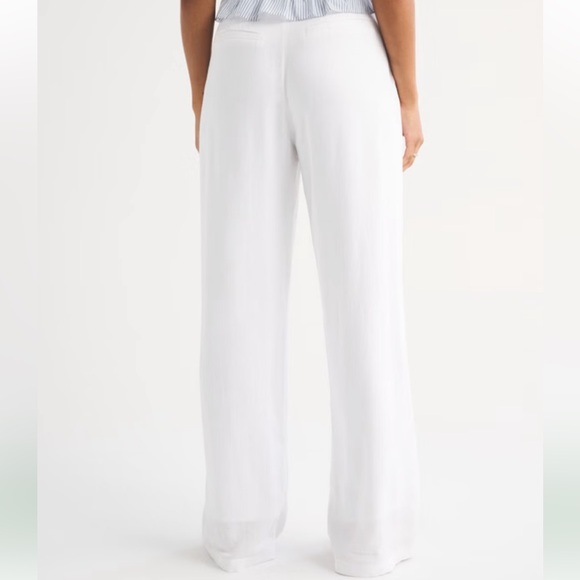 Abercrombie Wide Leg Dress Pant - 00S 
White/Cream - Picture 3 of 10